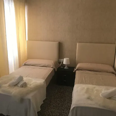 Miresa Flats Apartman *